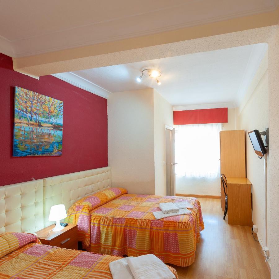 Hostal Manjon Burgo エクステリア 写真